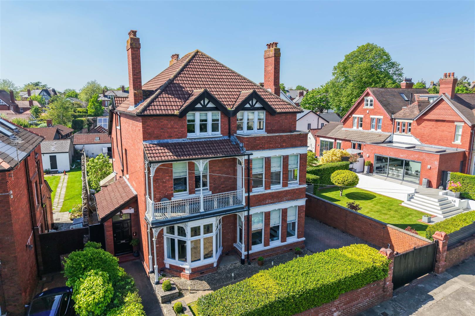 3 Lower Cwrt-Y-Vil Road, Penarth, CF64 3HQ